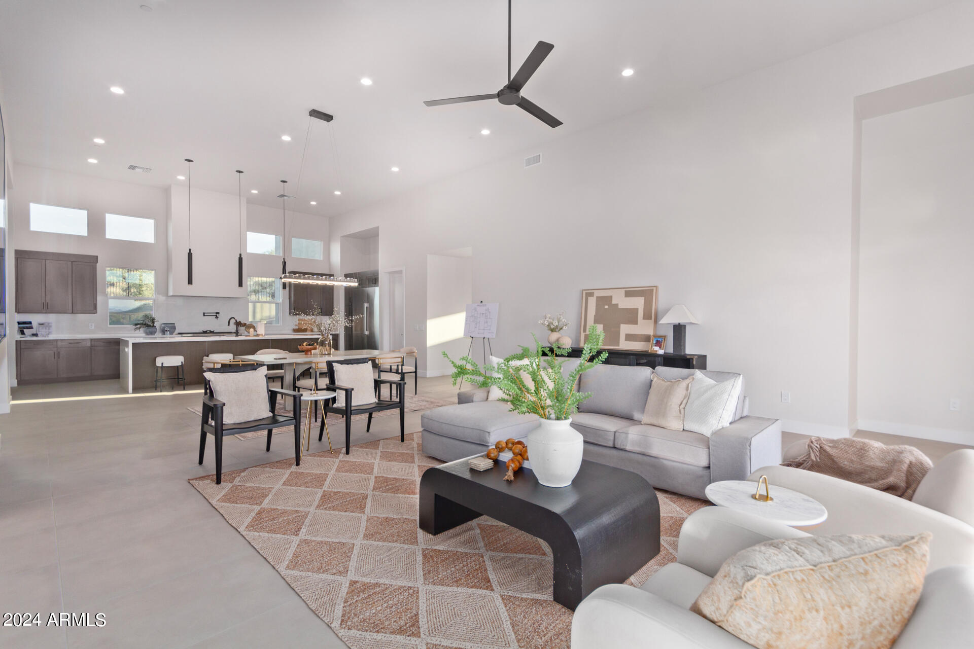3625 W MULHOLLAND Drive