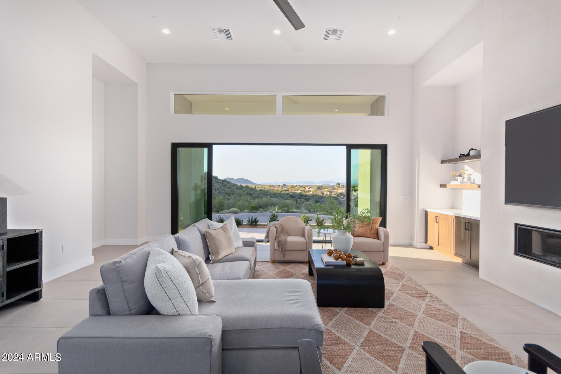 3625 W MULHOLLAND Drive