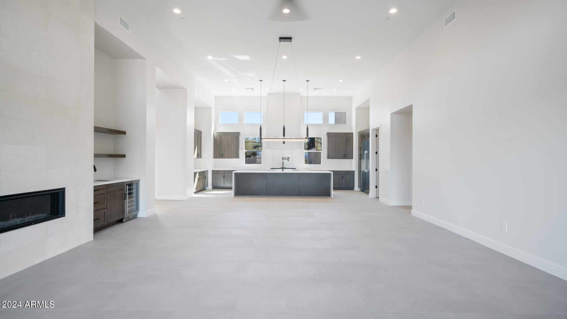 3625 W MULHOLLAND Drive