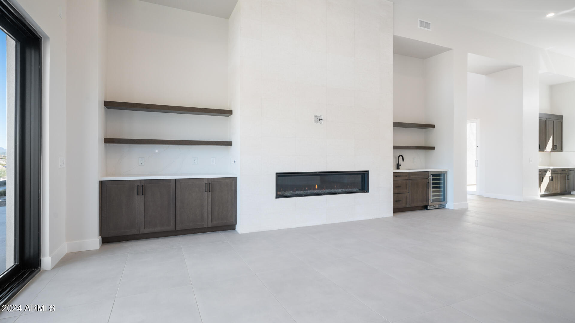 3625 W MULHOLLAND Drive