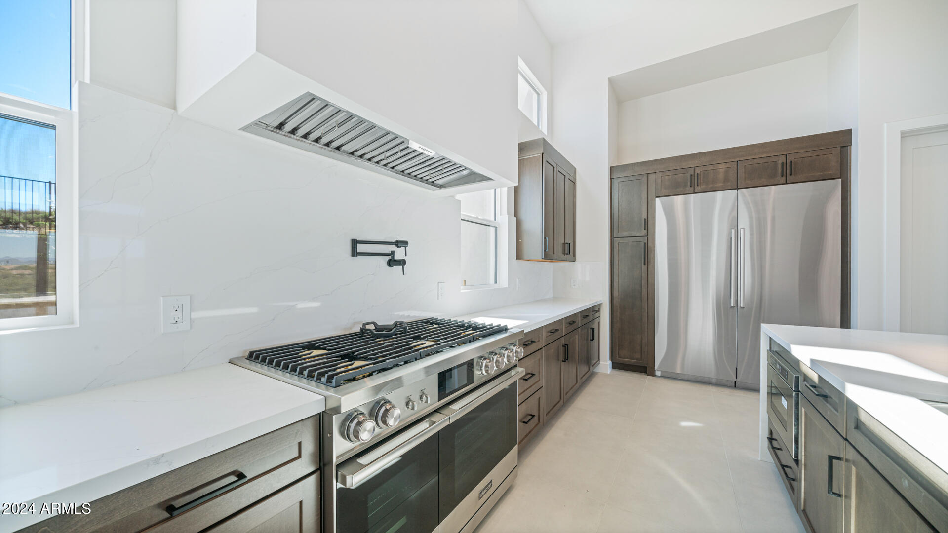 3625 W MULHOLLAND Drive