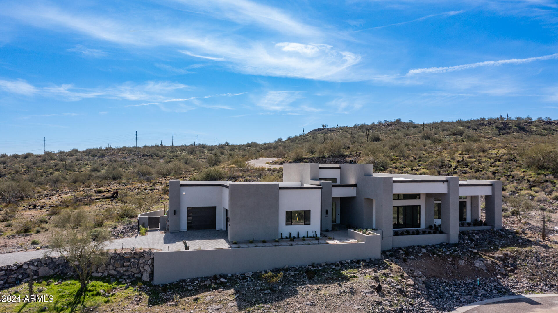 3625 W MULHOLLAND Drive