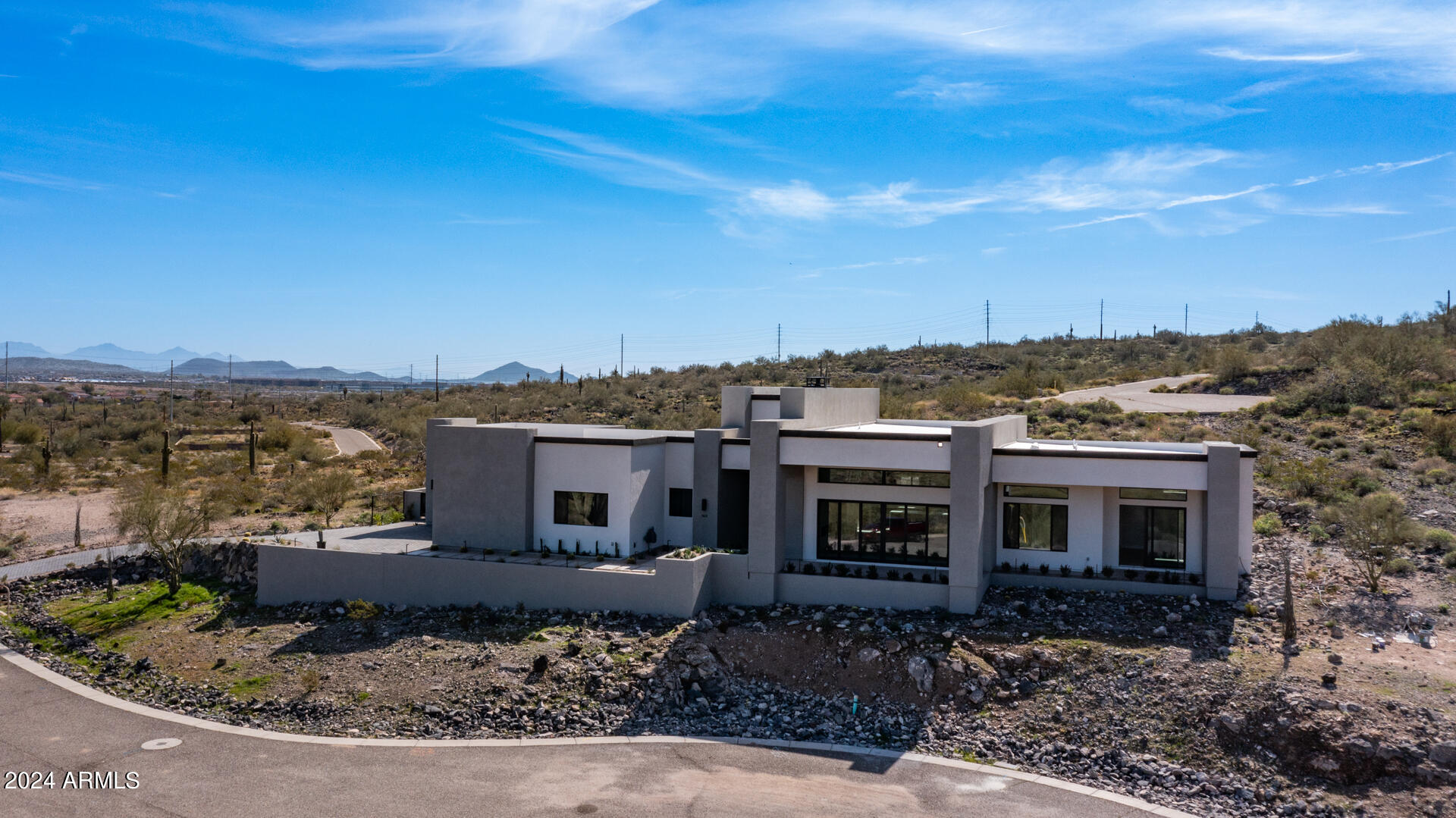 3625 W MULHOLLAND Drive