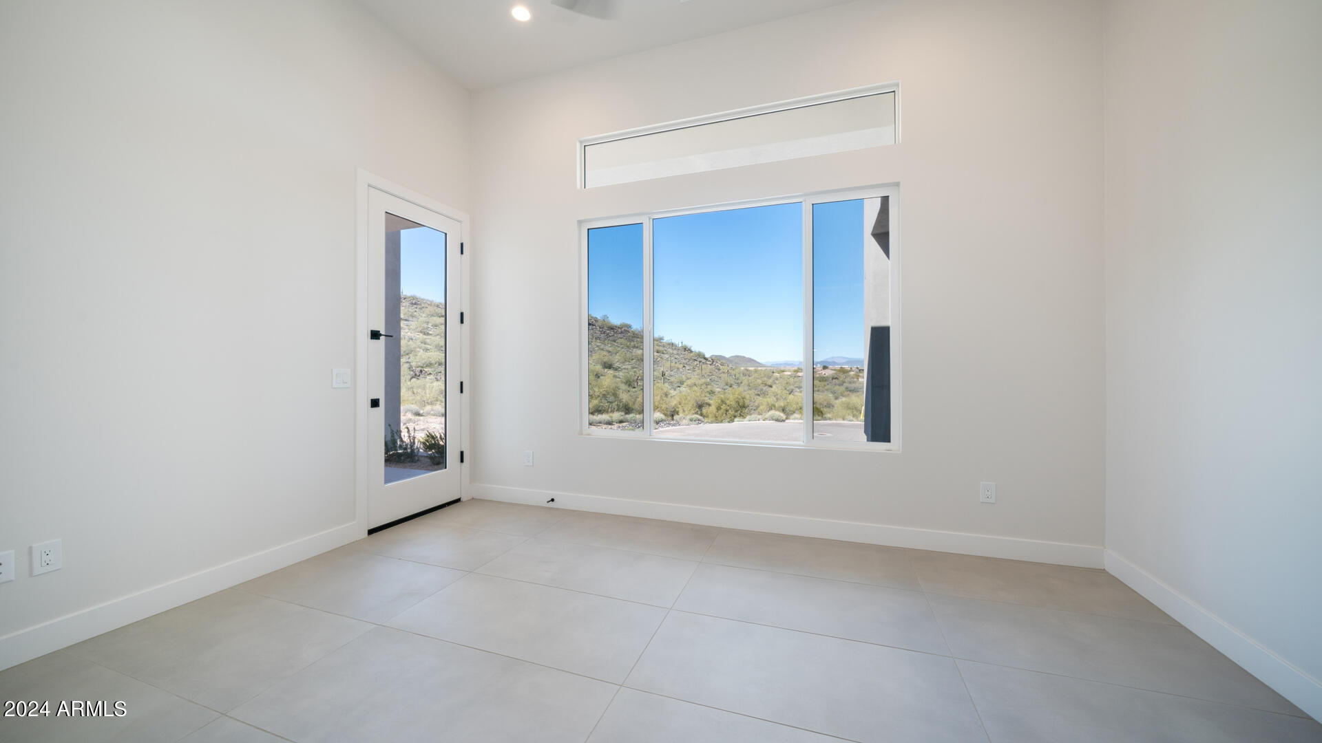 3625 W MULHOLLAND Drive