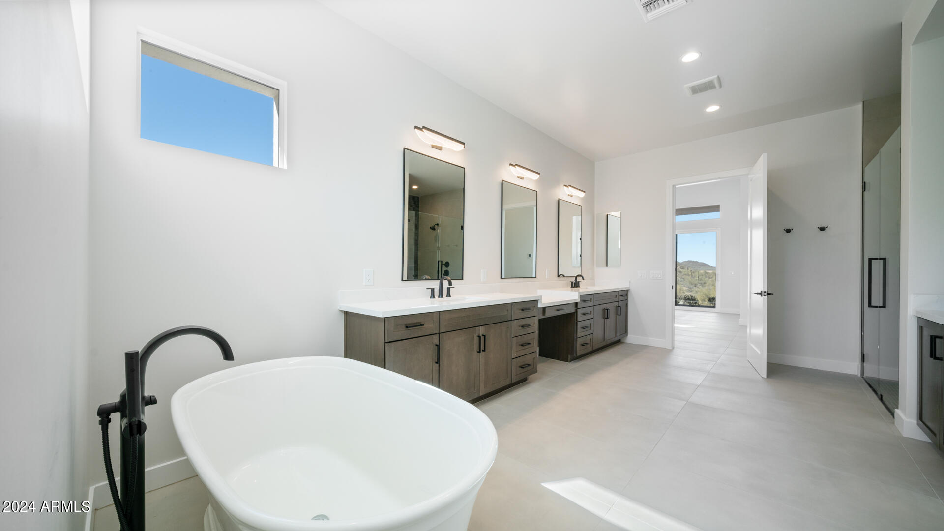 3625 W MULHOLLAND Drive