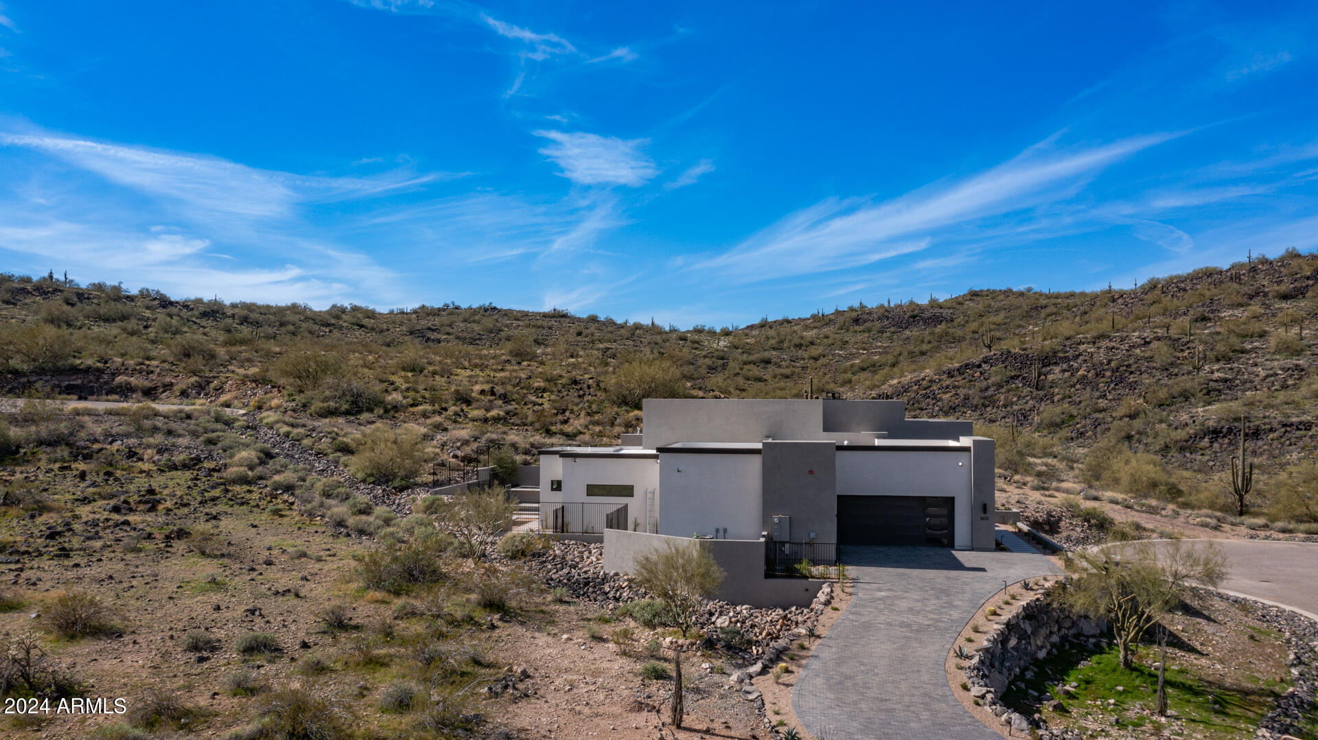 3625 W MULHOLLAND Drive