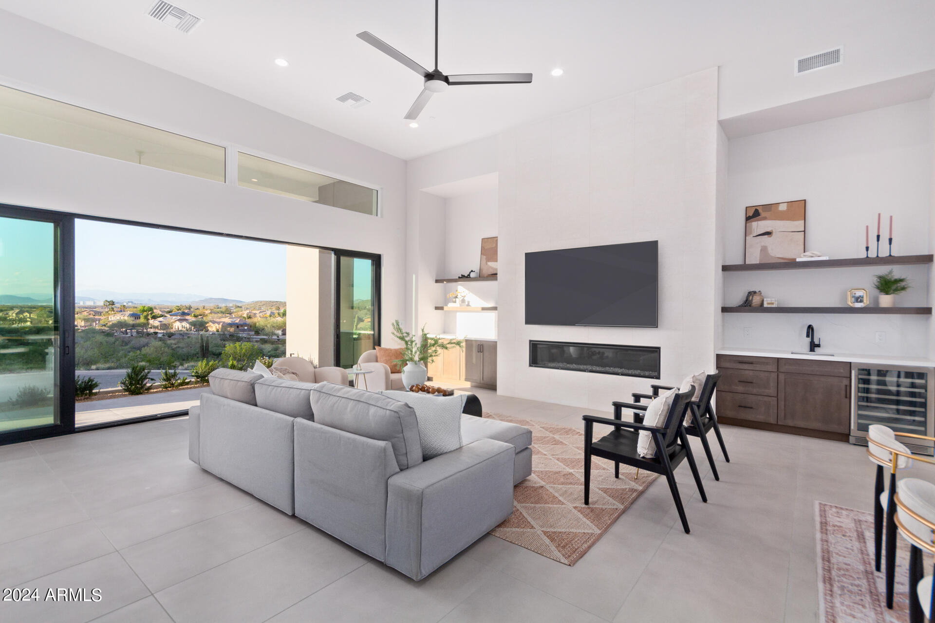 3625 W MULHOLLAND Drive