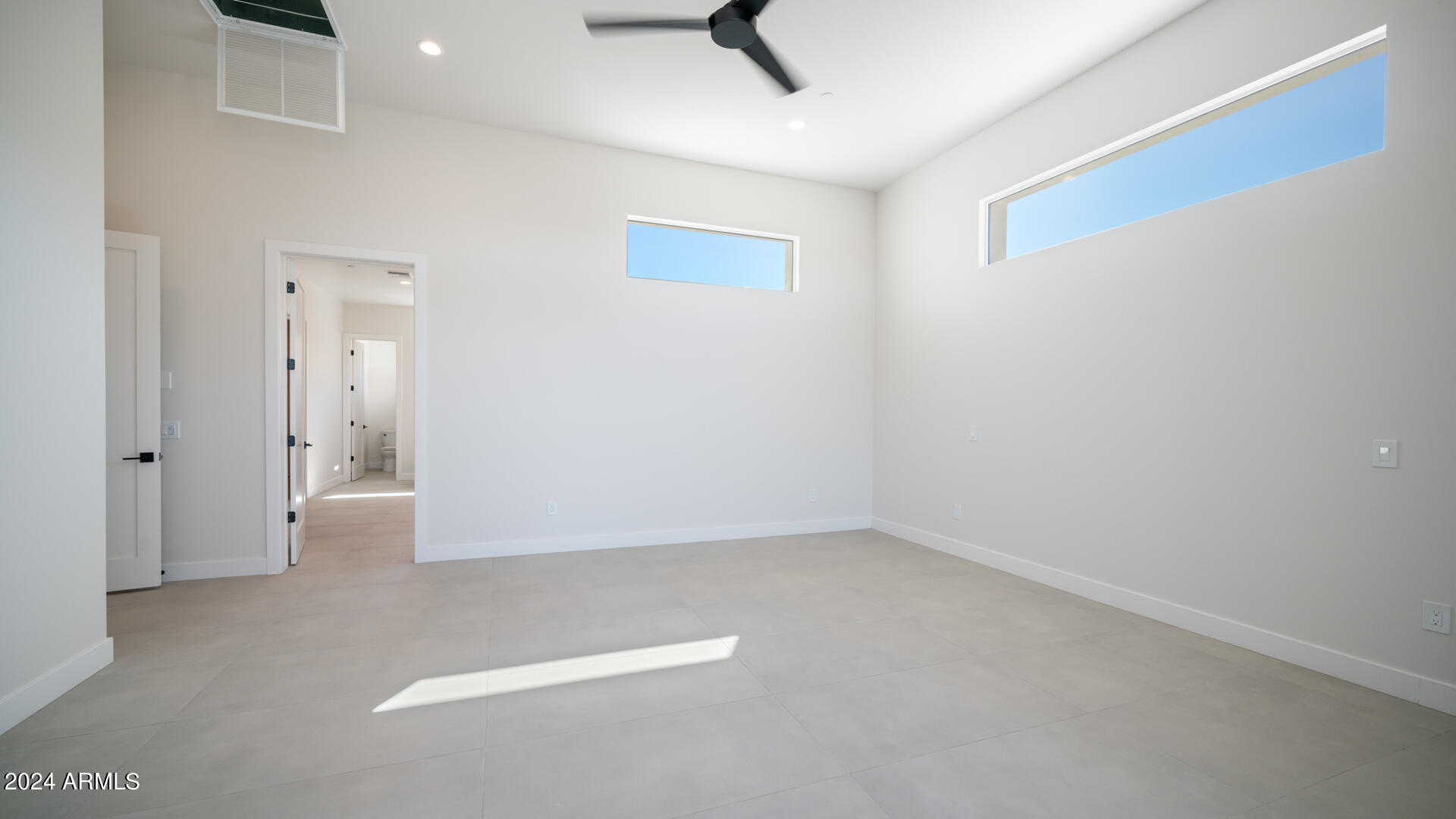 3625 W MULHOLLAND Drive