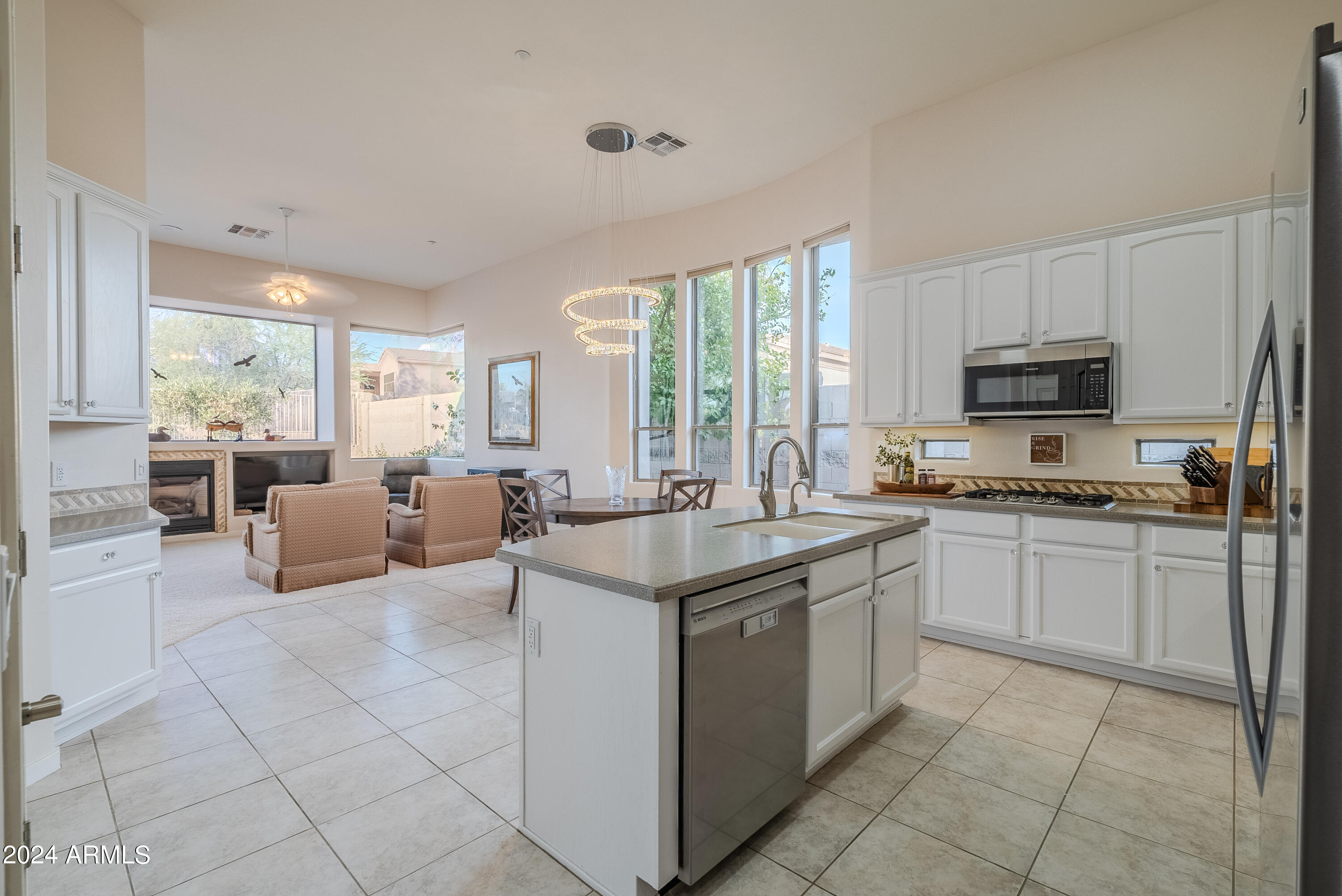 15220 E REDROCK Drive