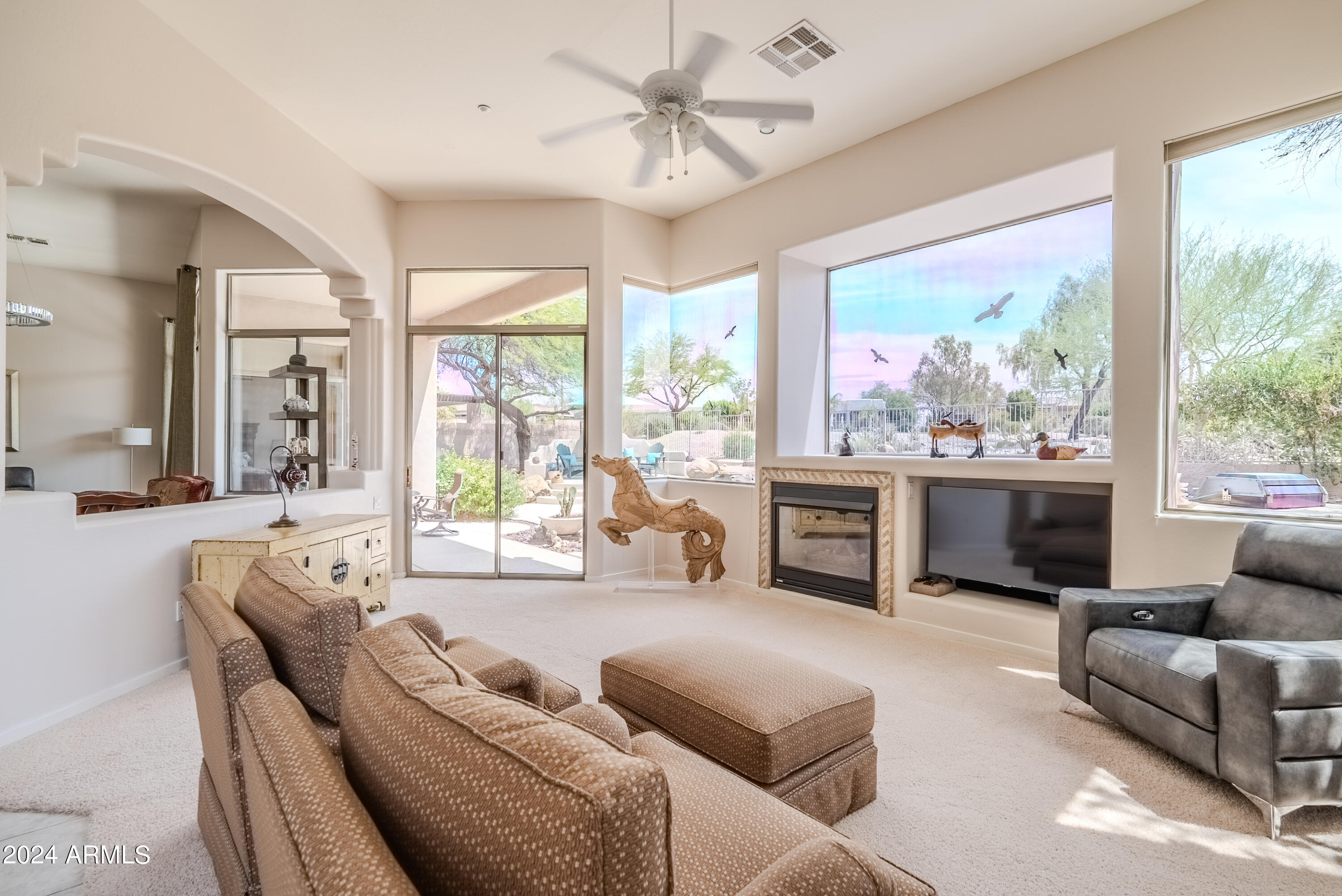 15220 E REDROCK Drive