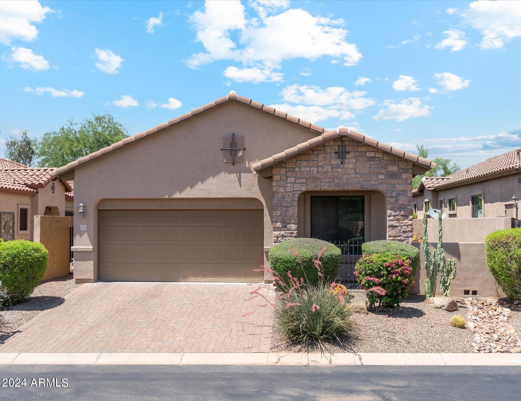 8718 E INDIGO Street