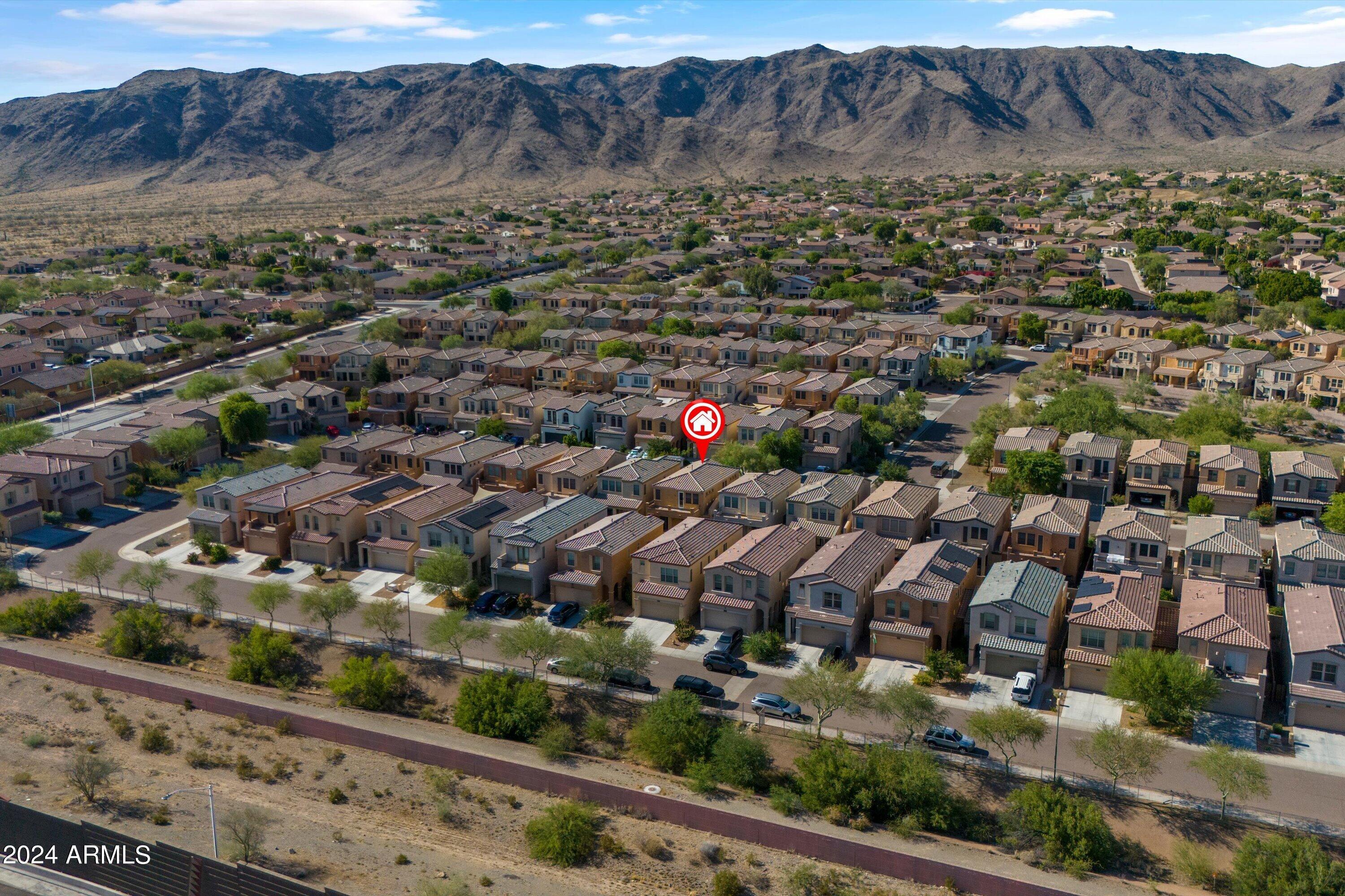 1633 W LACEWOOD Place