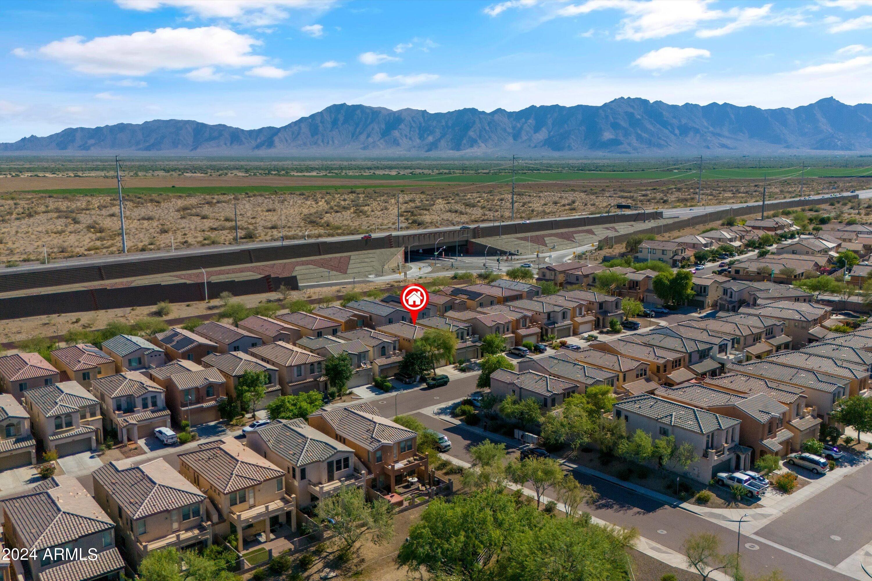 1633 W LACEWOOD Place