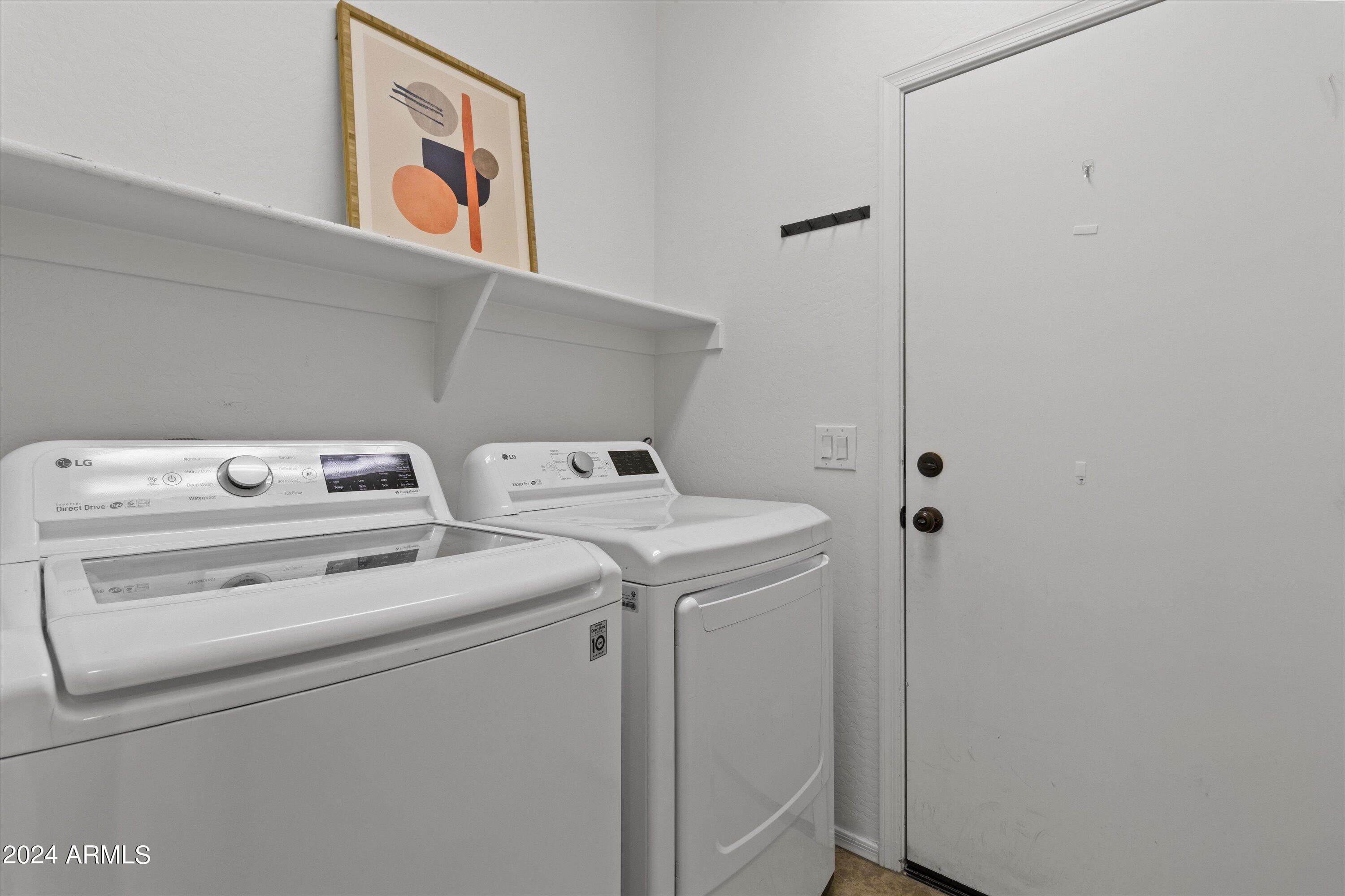 1633 W LACEWOOD Place