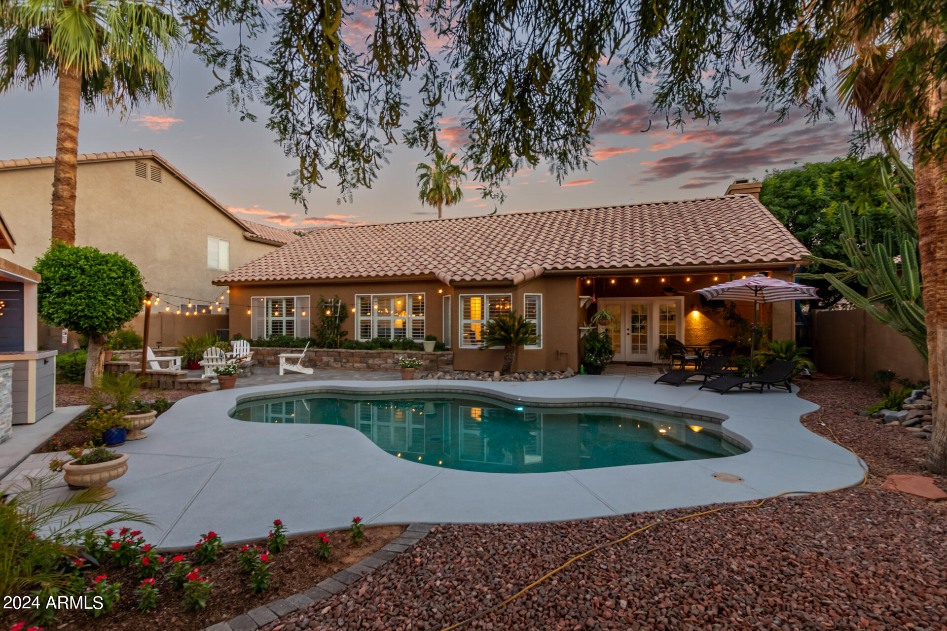 4626 E KELLY Drive