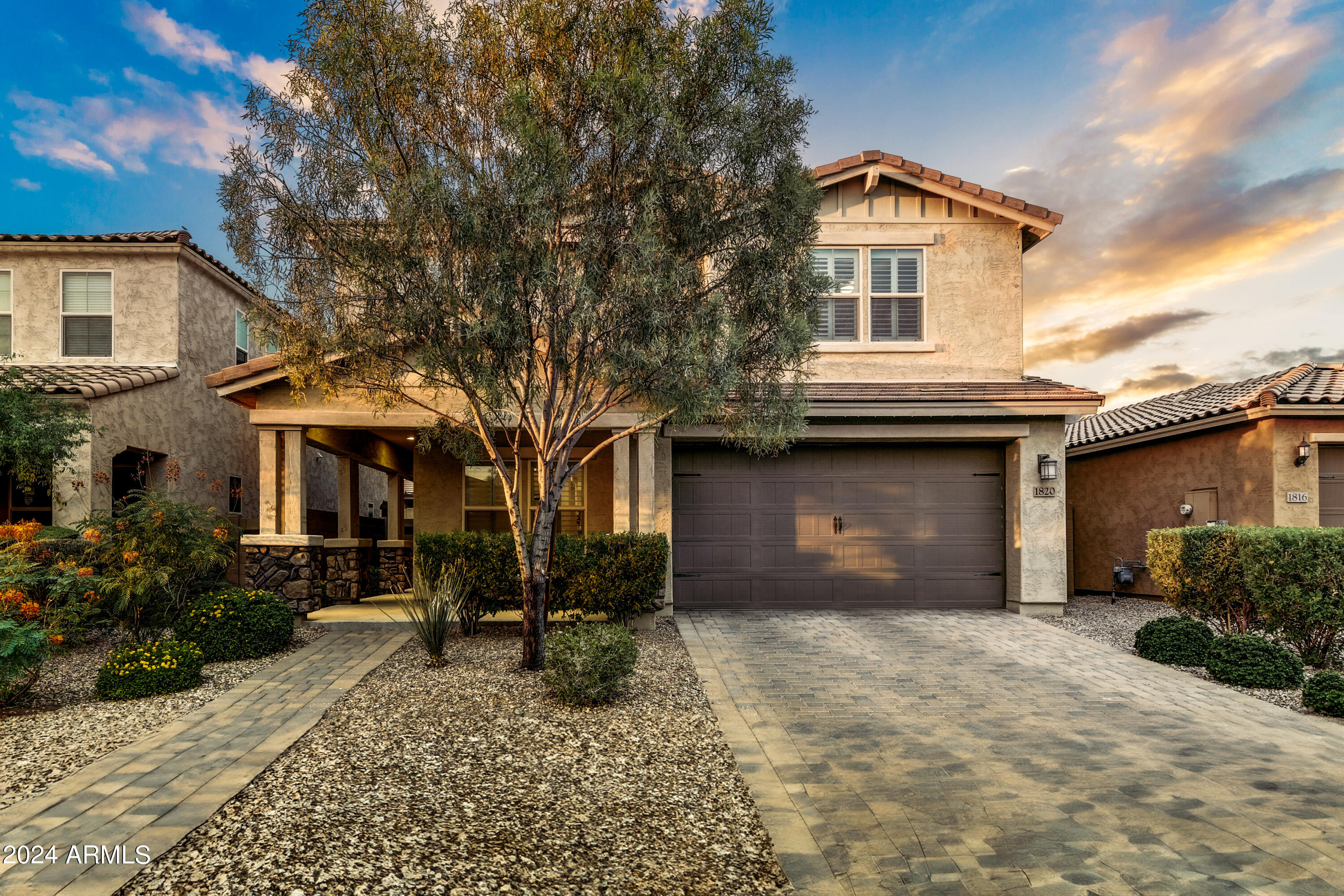 1820 W Spur Drive