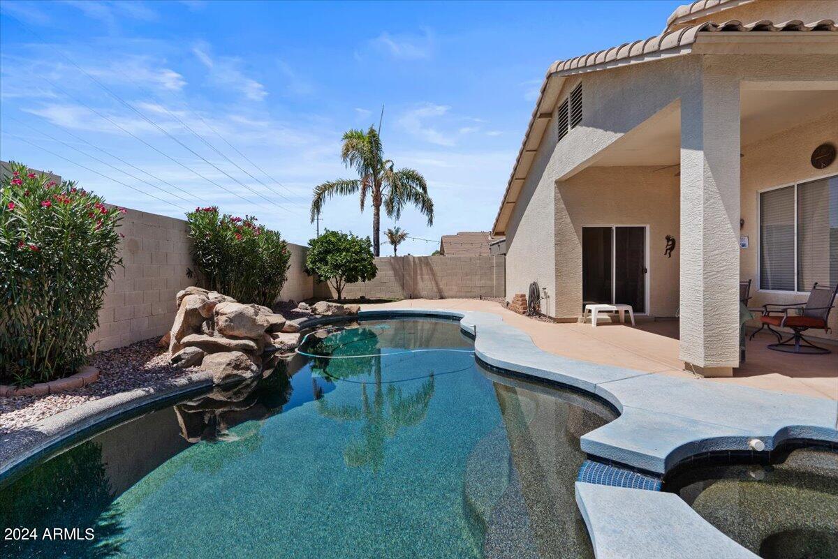 3449 S JOSHUA TREE Lane
