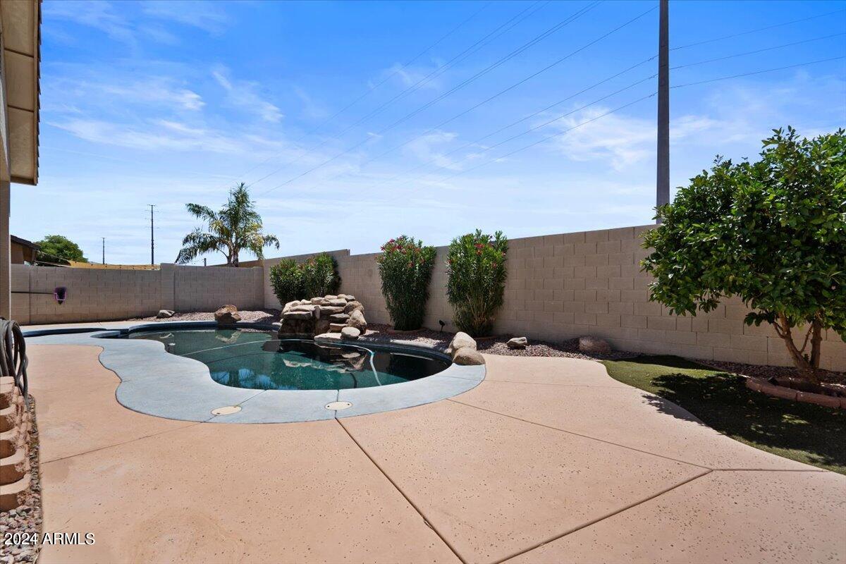 3449 S JOSHUA TREE Lane