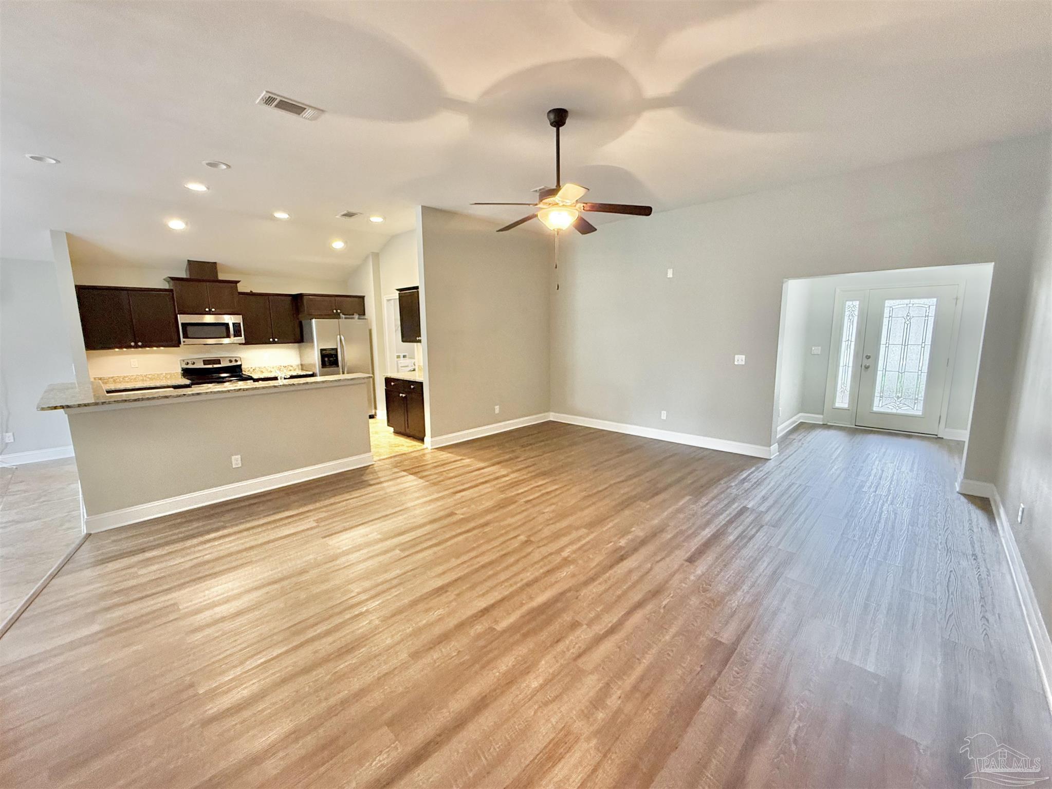 6089 Dunridge Dr