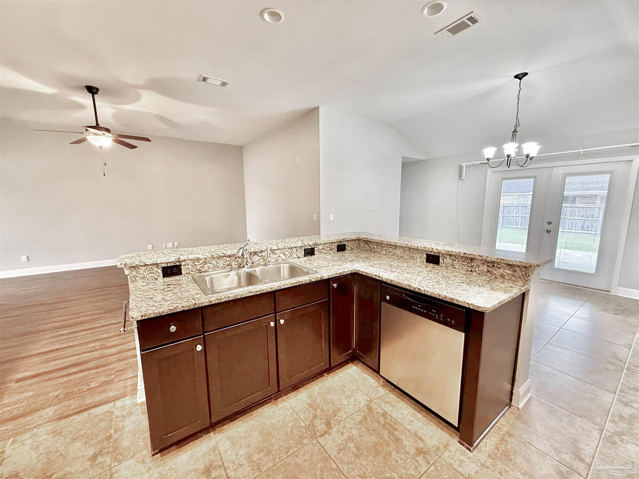 6089 Dunridge Dr