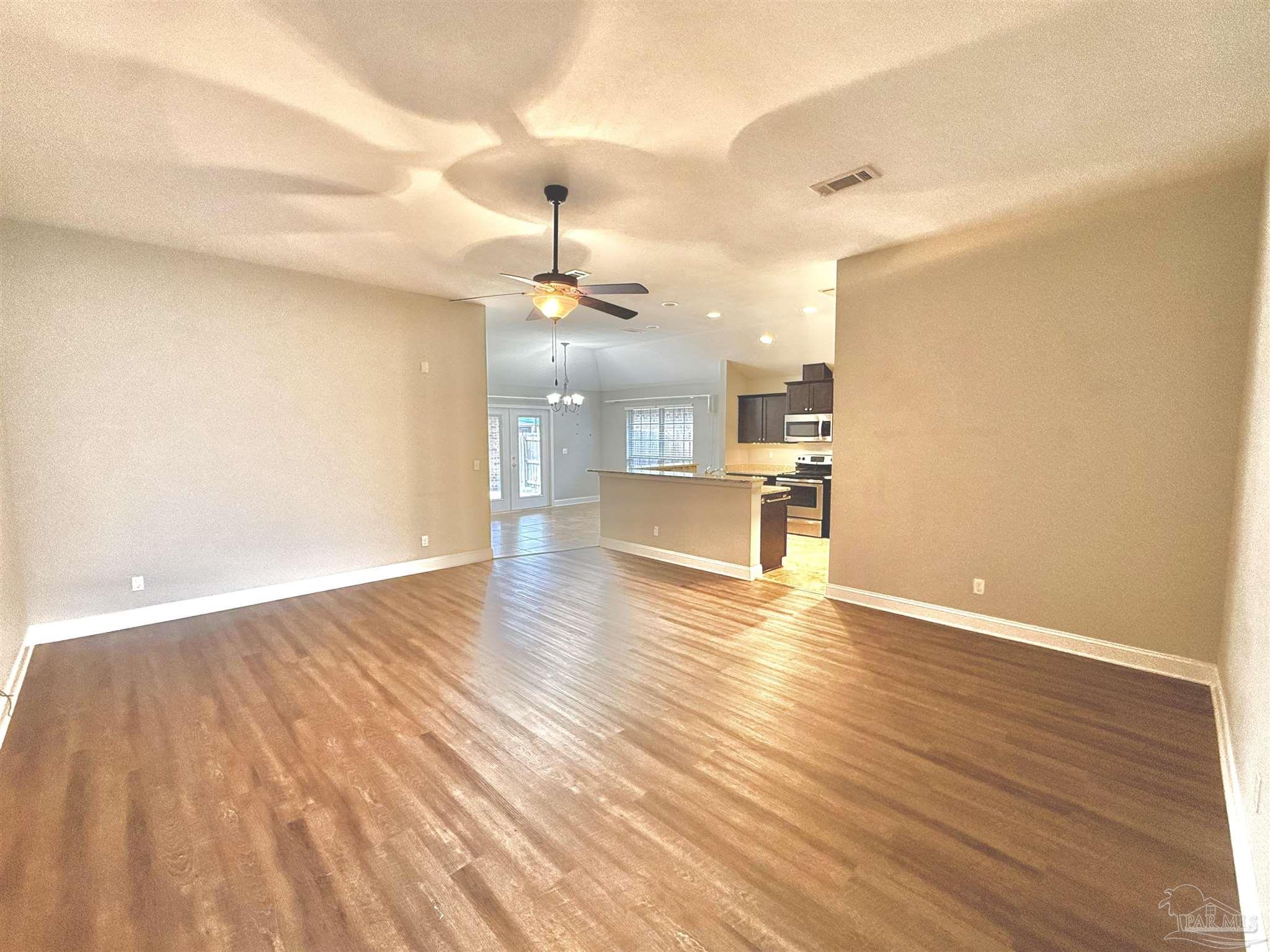 6089 Dunridge Dr