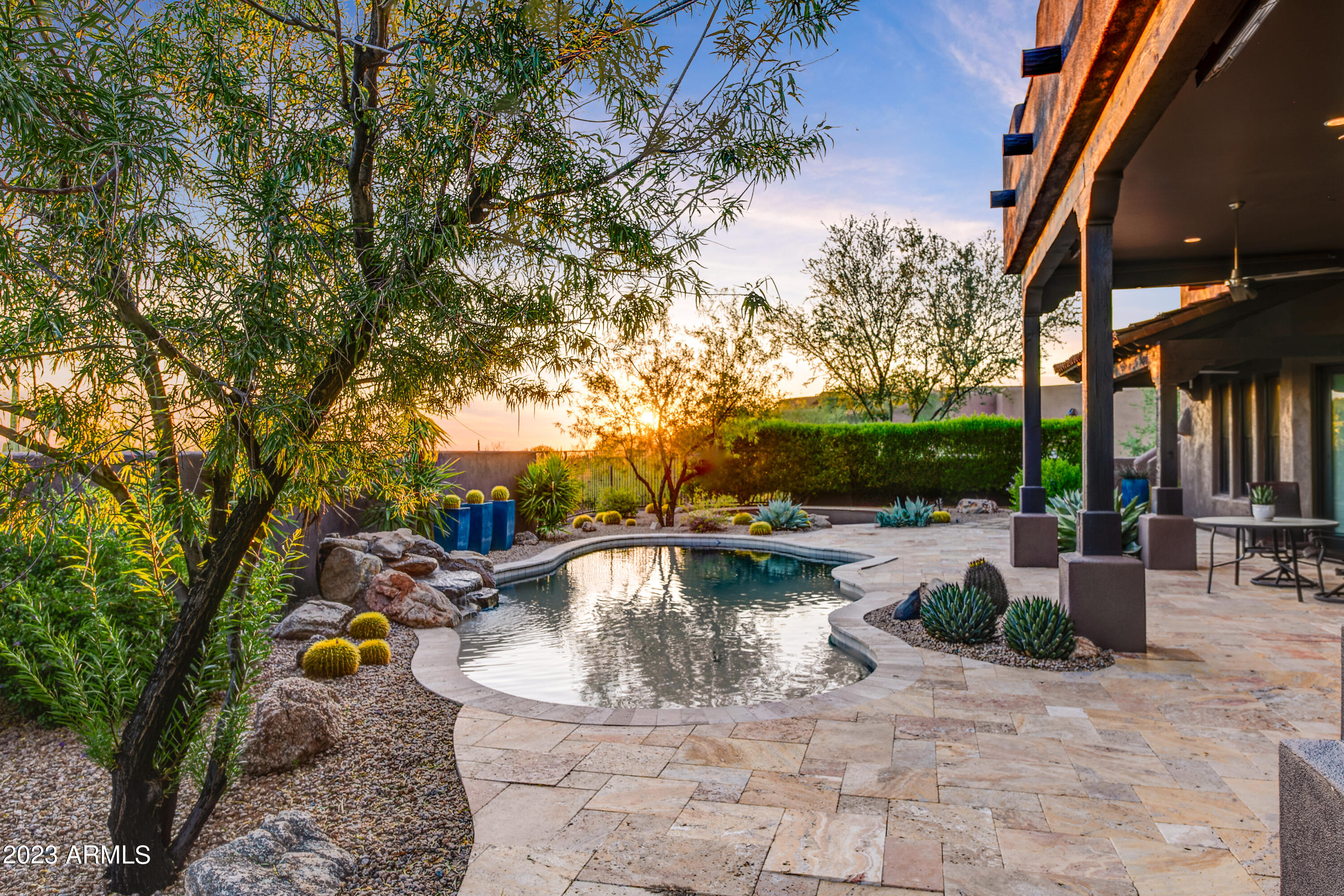 10475 E BALANCING ROCK Road