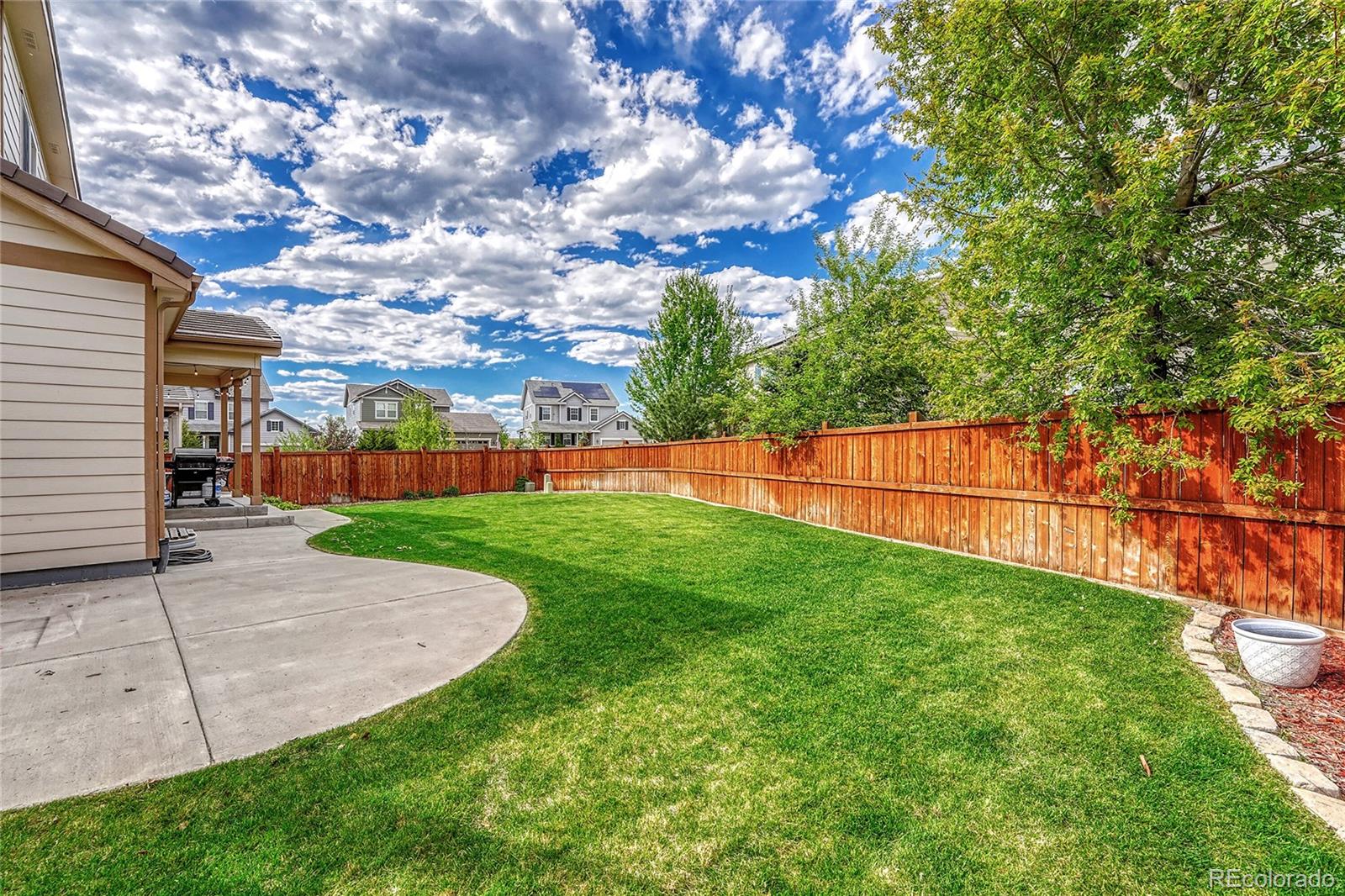 10448 Ashgrove Way