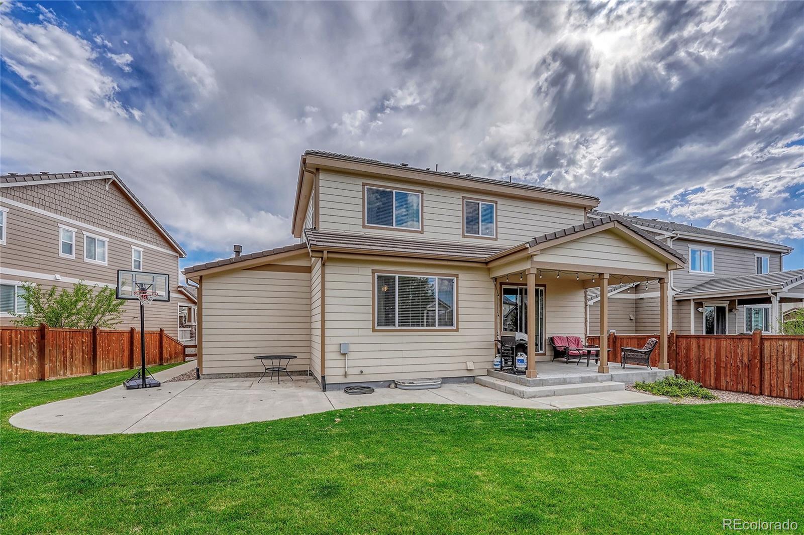 10448 Ashgrove Way