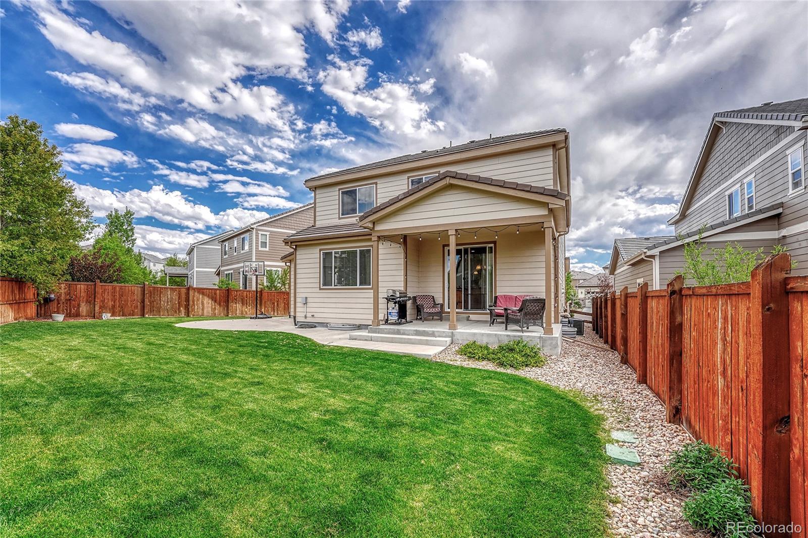 10448 Ashgrove Way