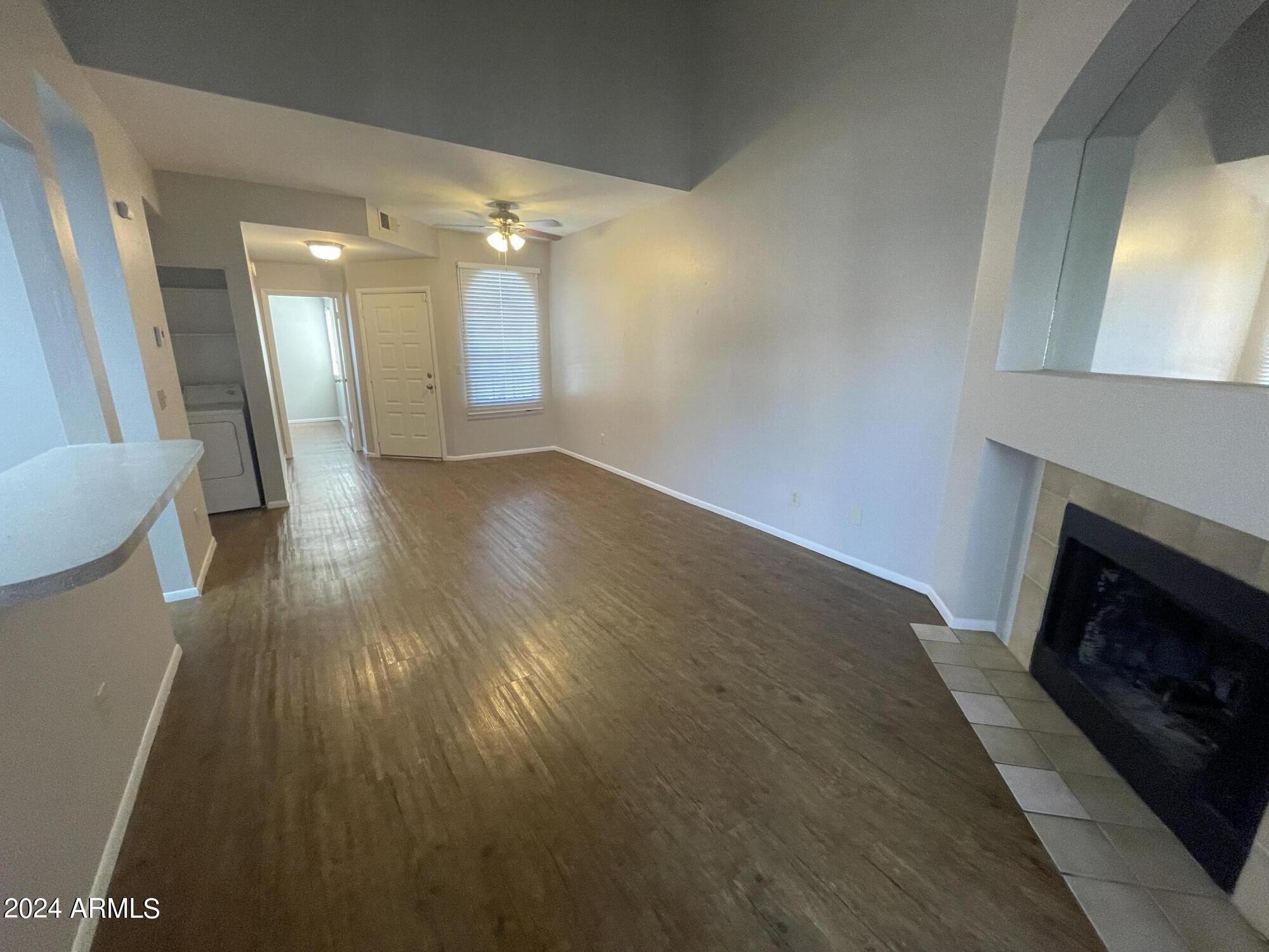 930 N MESA Drive Unit: 2067