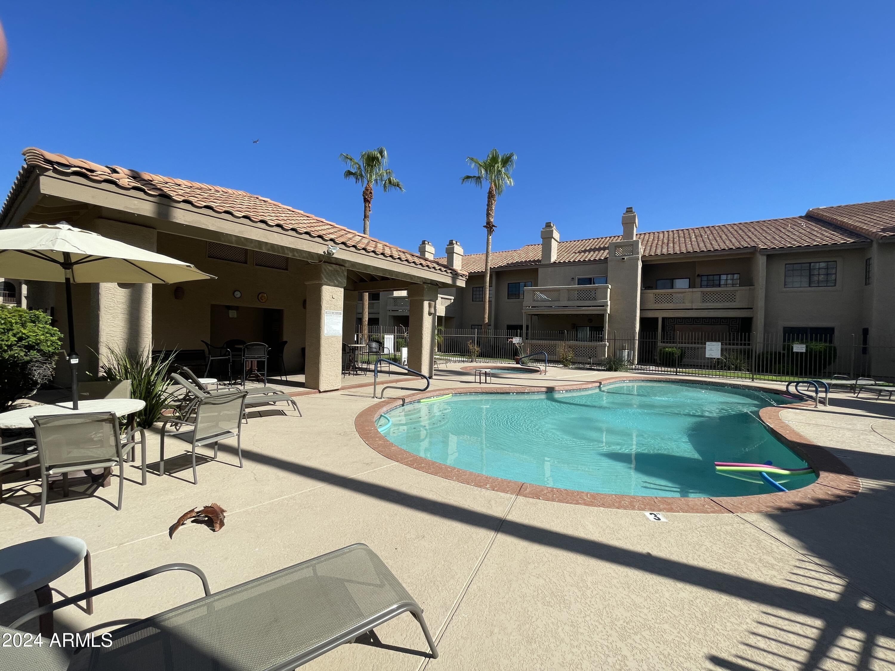 930 N MESA Drive Unit: 2067