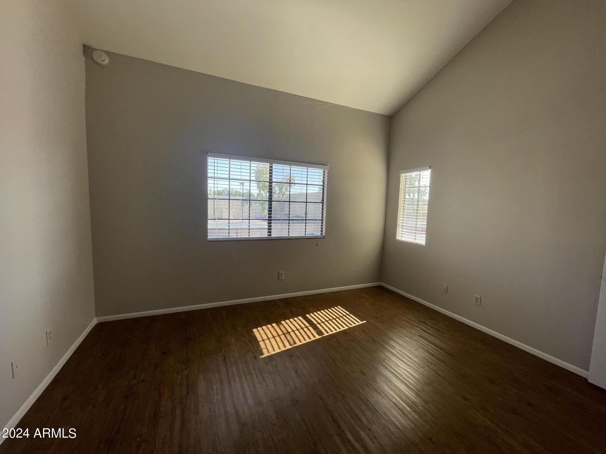 930 N MESA Drive Unit: 2067