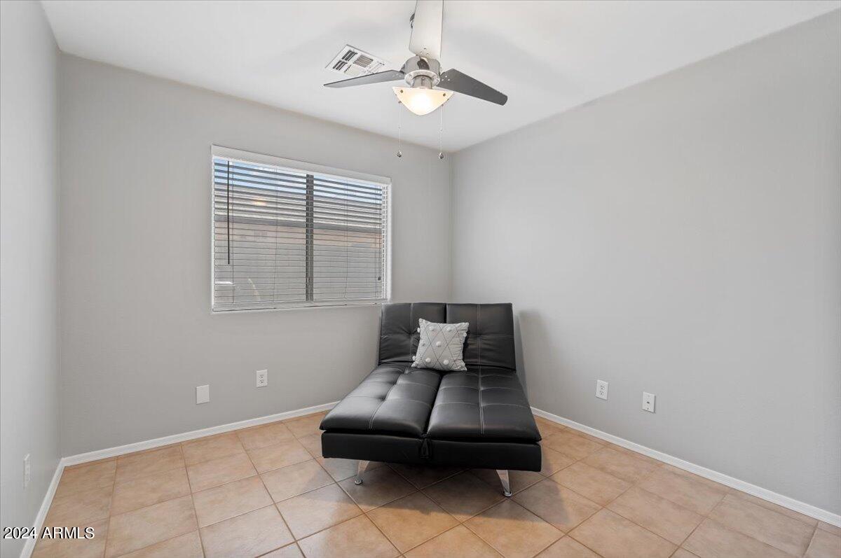 7686 W Foothill Drive