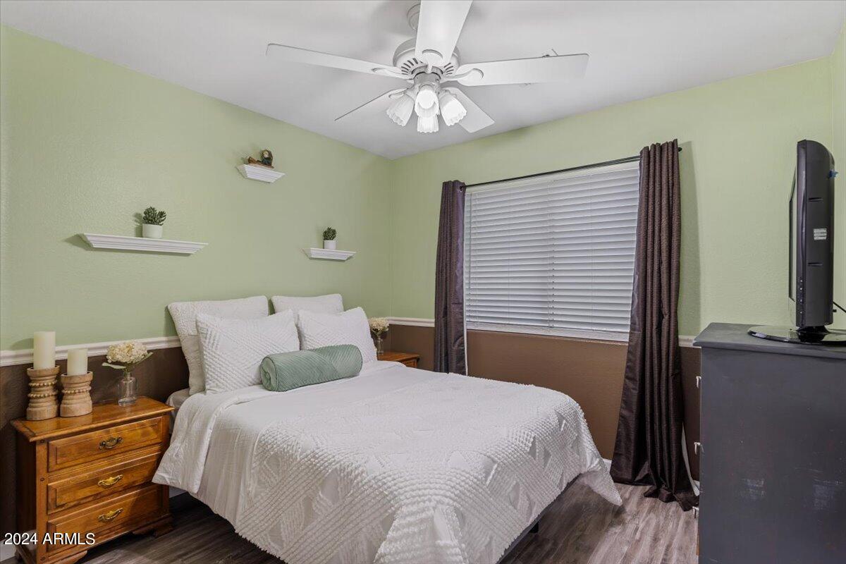 7686 W Foothill Drive