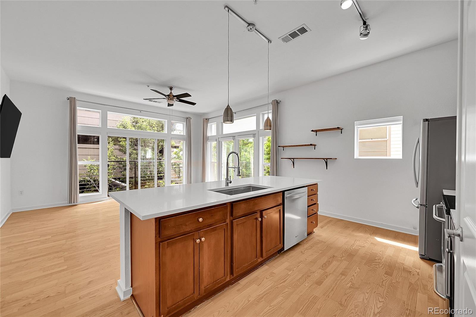 7240 W Custer Avenue Unit: 301