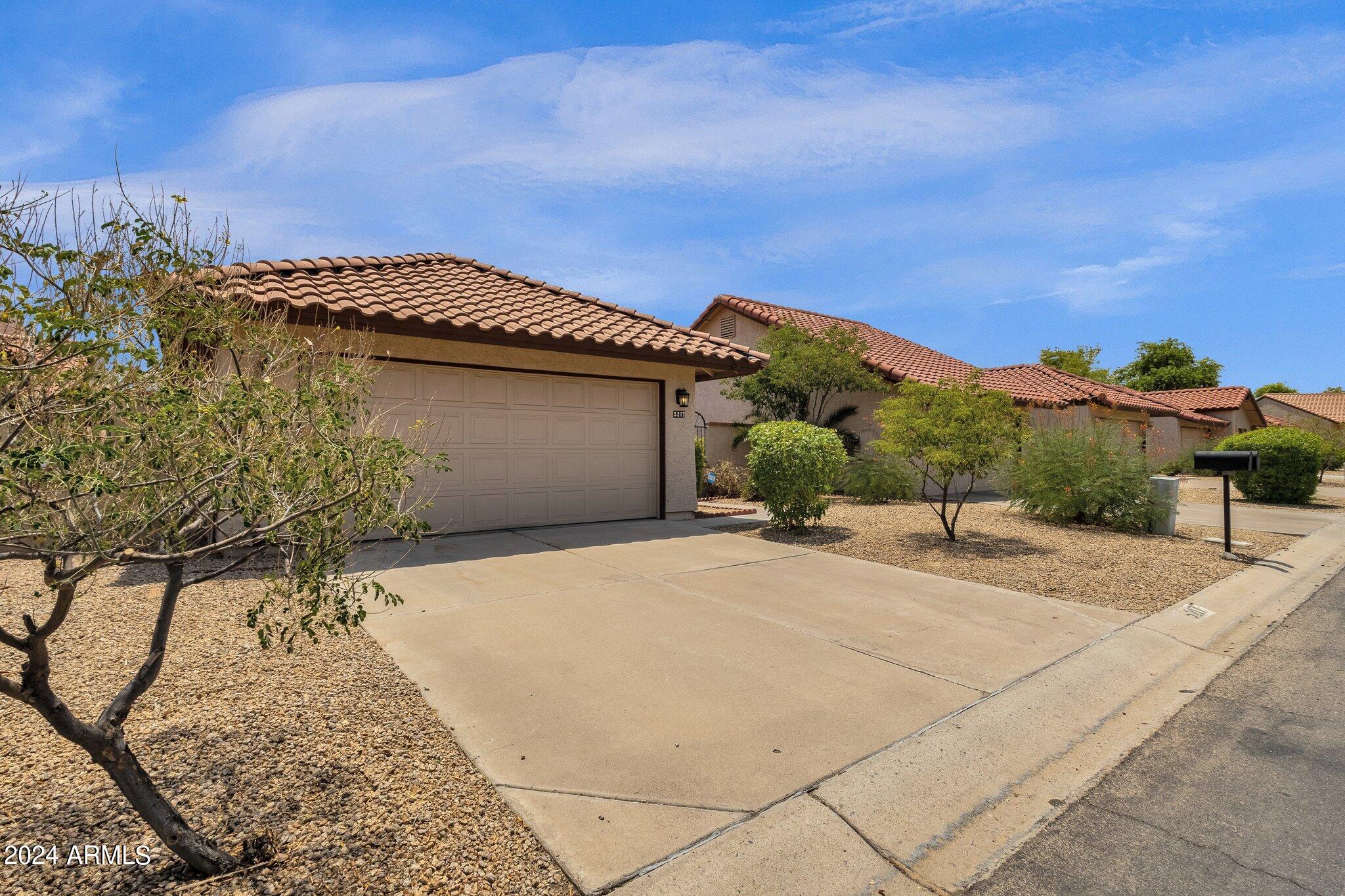 5217 E HALF MOON Drive