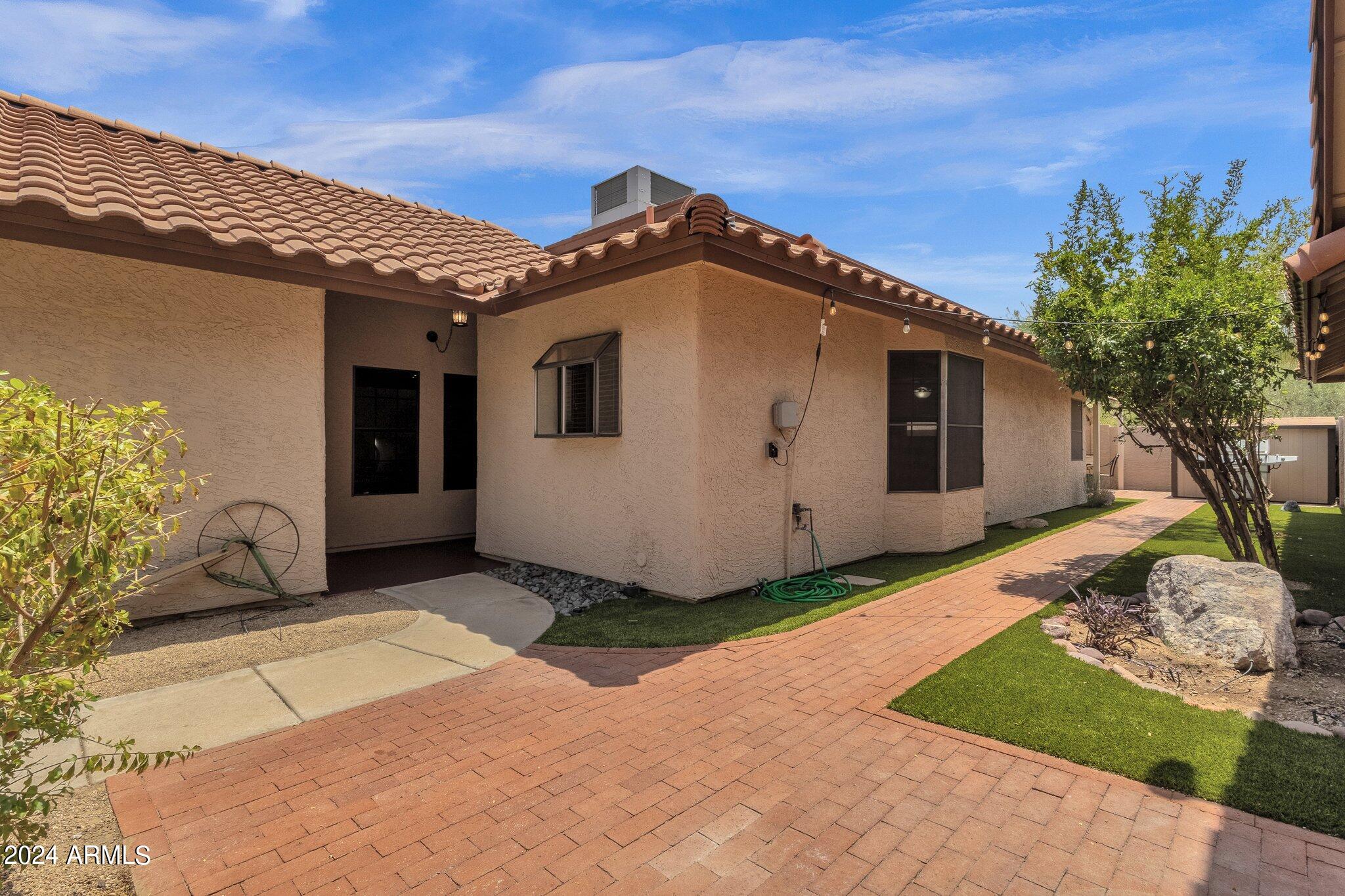 5217 E HALF MOON Drive