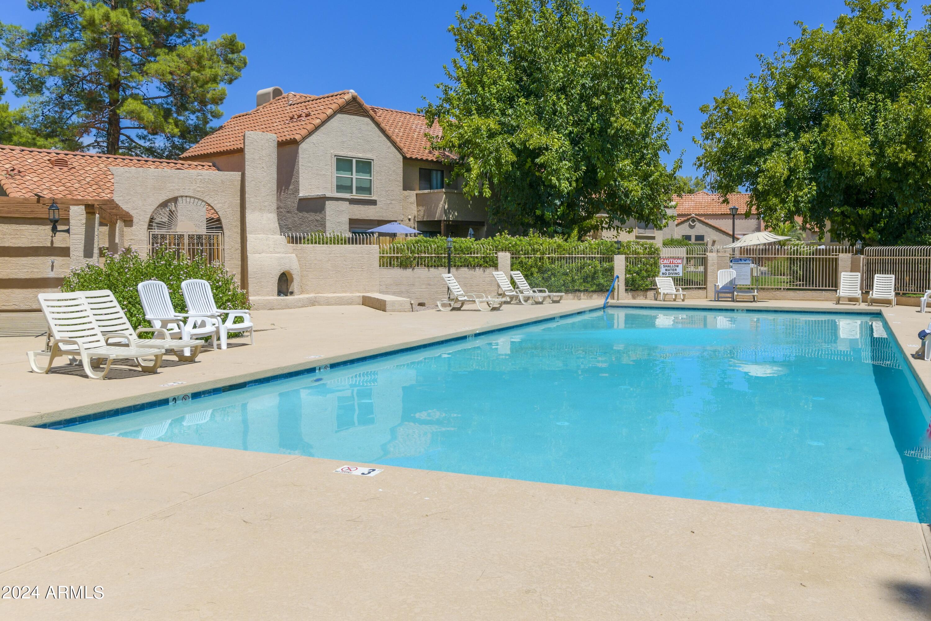 4901 E KELTON Lane # 1239