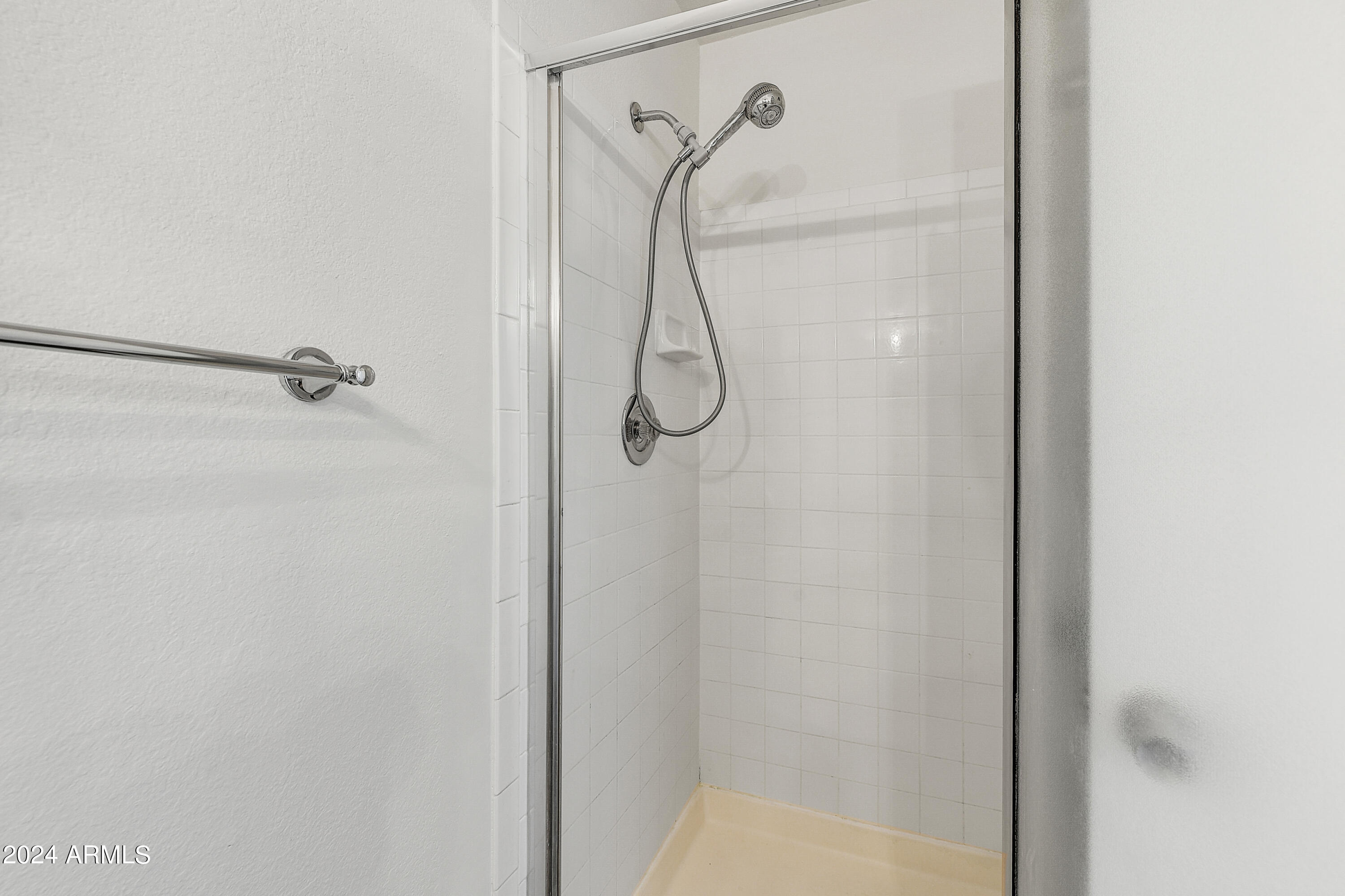 4901 E KELTON Lane # 1239