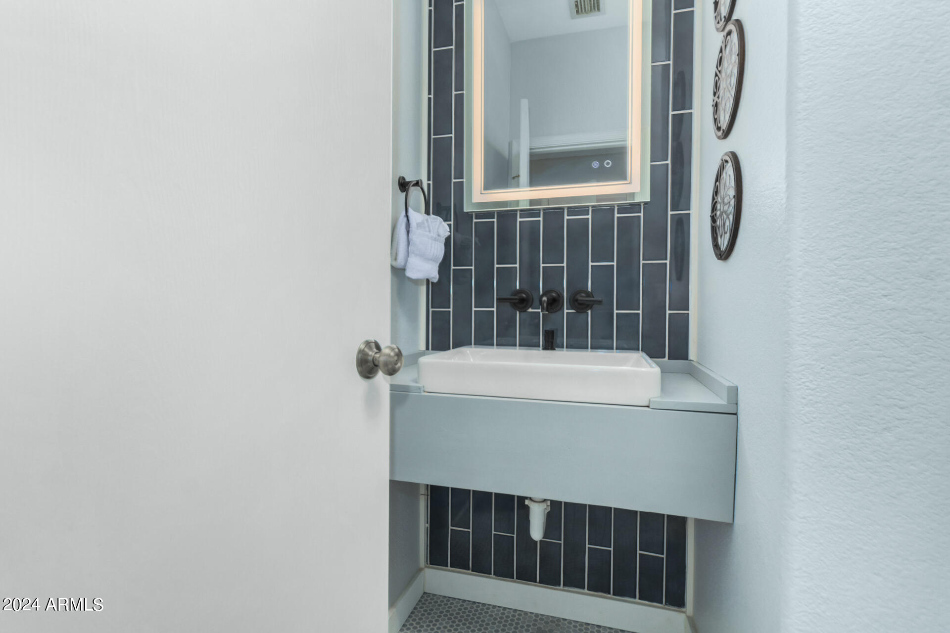 1886 E DON CARLOS Avenue # 139