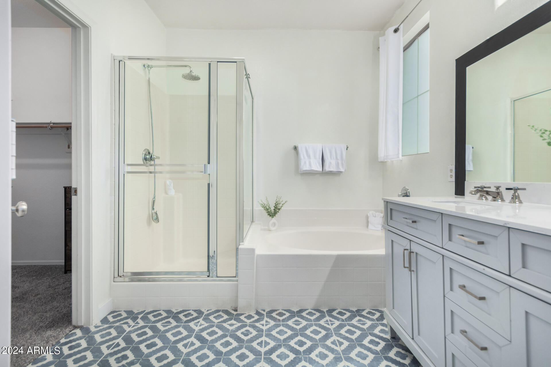 1886 E DON CARLOS Avenue # 139