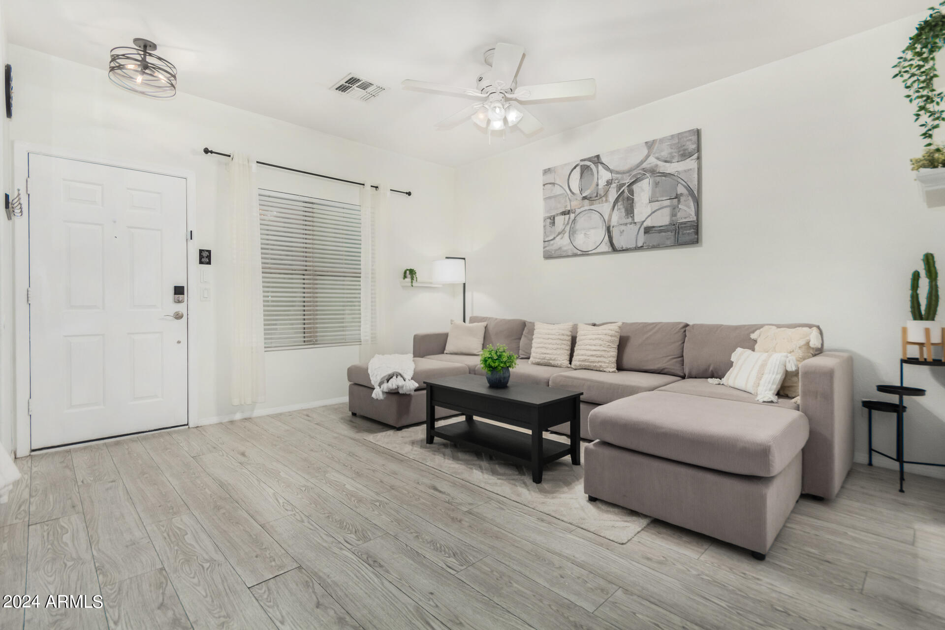 1886 E DON CARLOS Avenue # 139