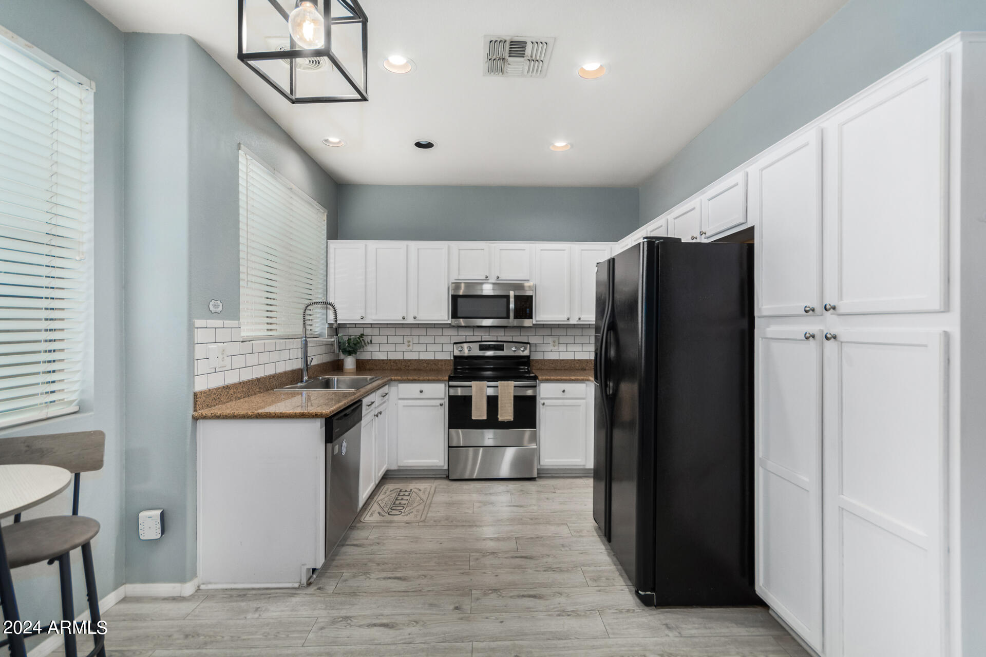 1886 E DON CARLOS Avenue # 139