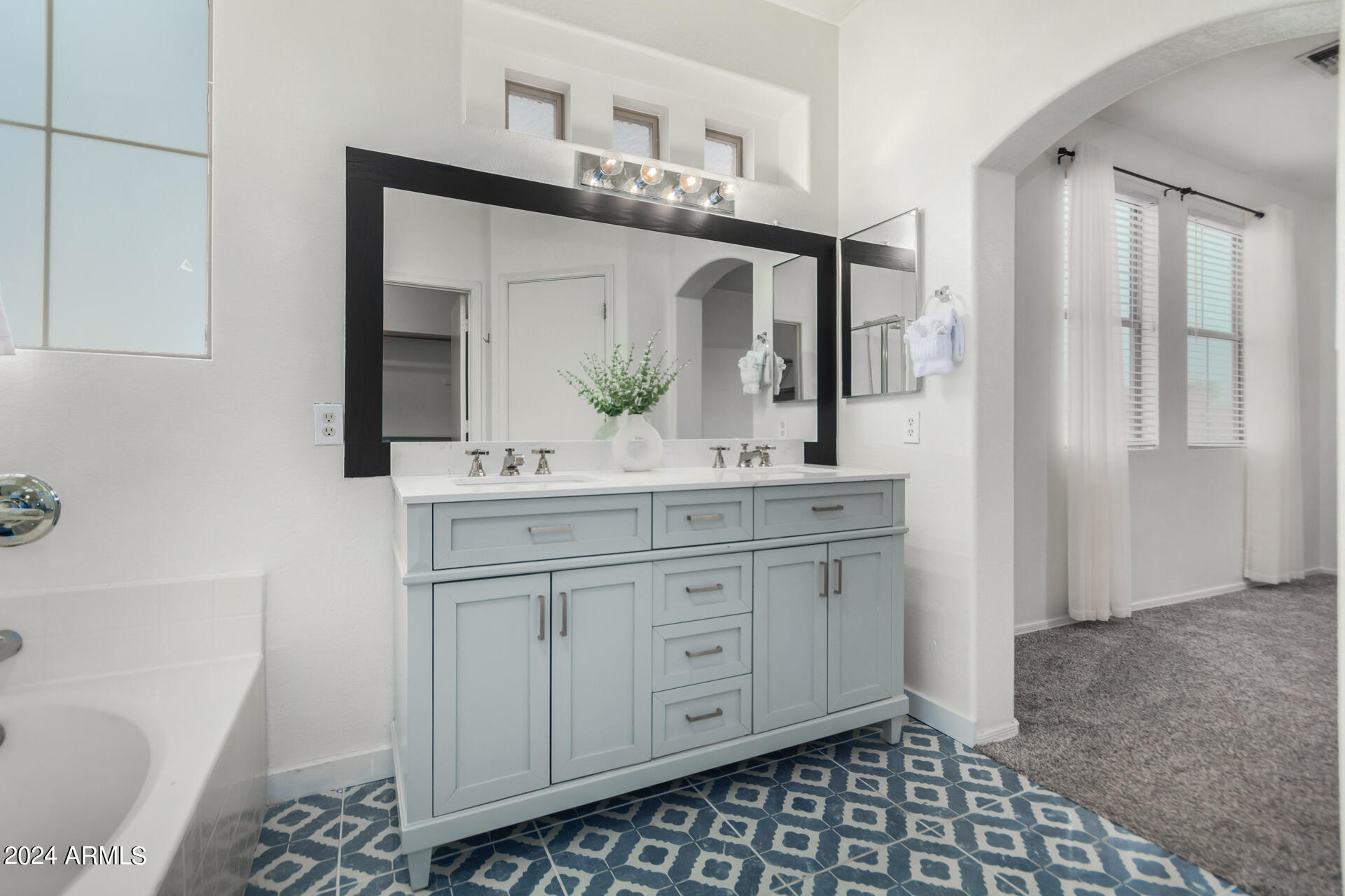 1886 E DON CARLOS Avenue # 139