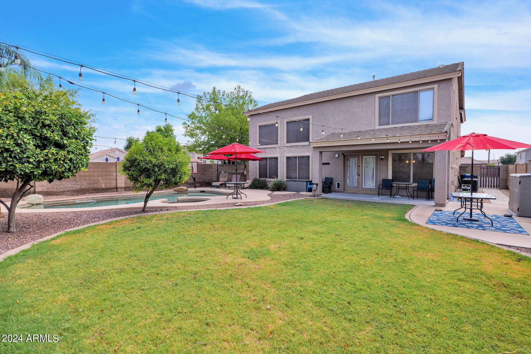 2960 S ESMERALDA Circle