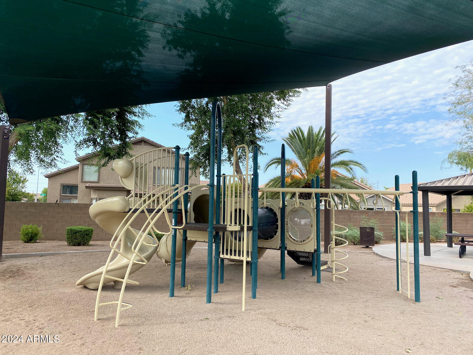 2960 S ESMERALDA Circle