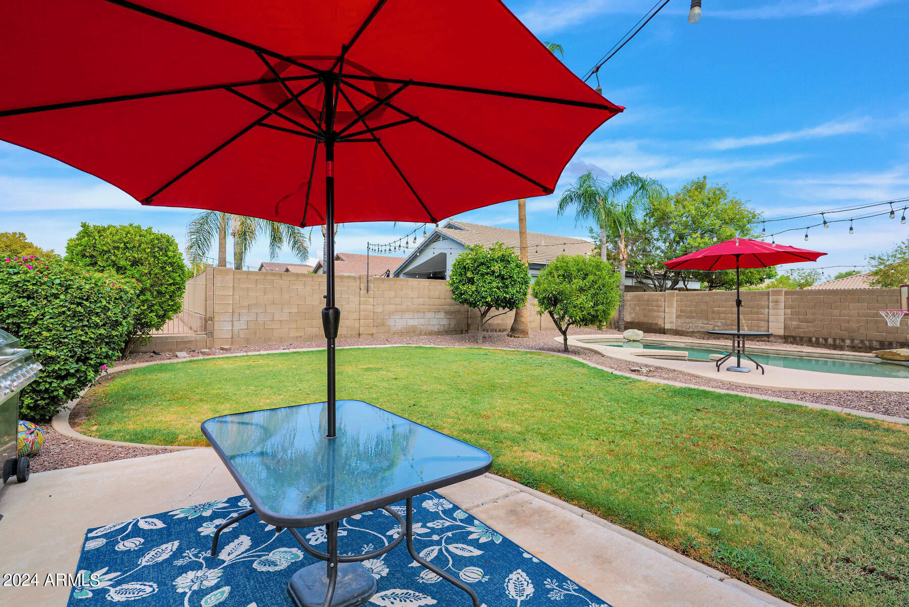 2960 S ESMERALDA Circle