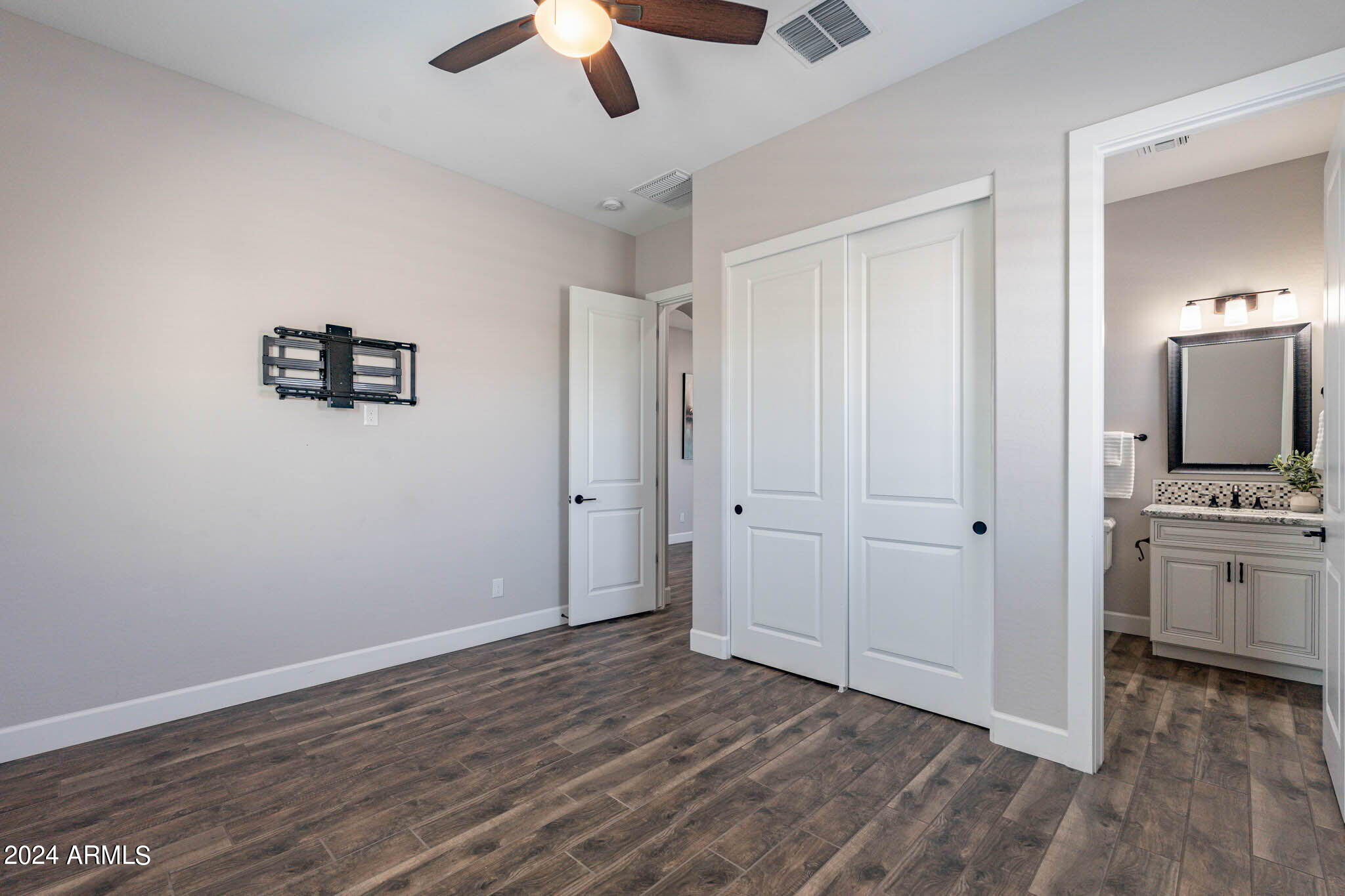 388 E CATALINA Lane