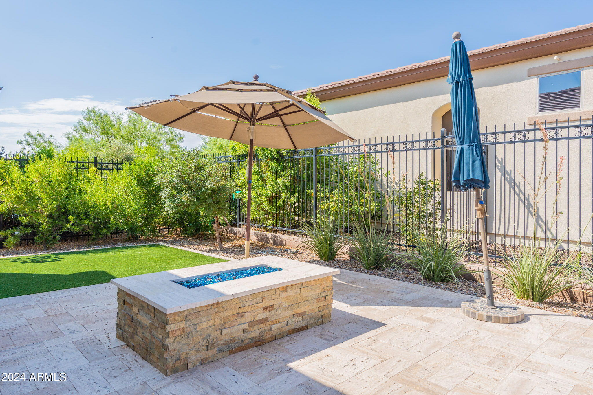 388 E CATALINA Lane