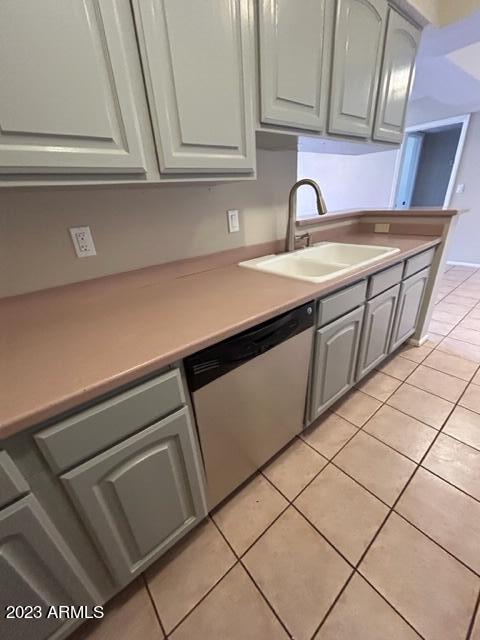 10610 S 48TH Street # 2053